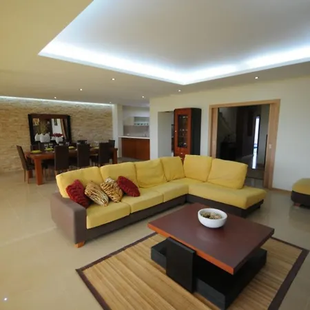 Superb 5 Bedrooms Agobar Tennis Court Walking Distance To