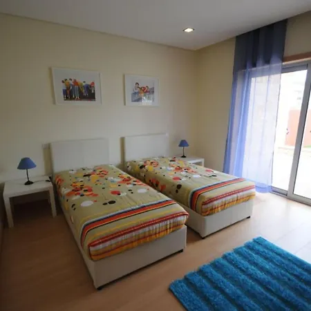 Superb 5 Bedrooms Agobar Tennis Court Esposende